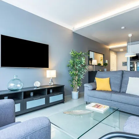 Lägenhet Teresita Mogamar Beachfront