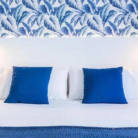 Teresita Mogamar Beachfront Apartment *