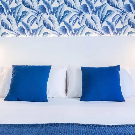 Teresita Mogamar Beachfront *