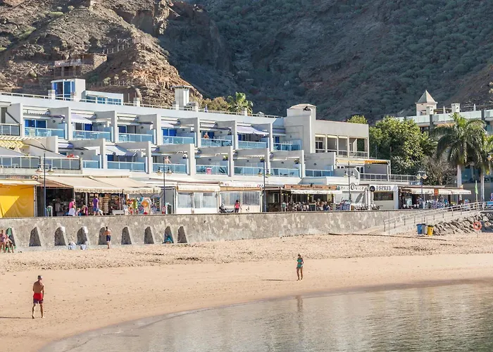 Teresita Mogamar Beachfront *